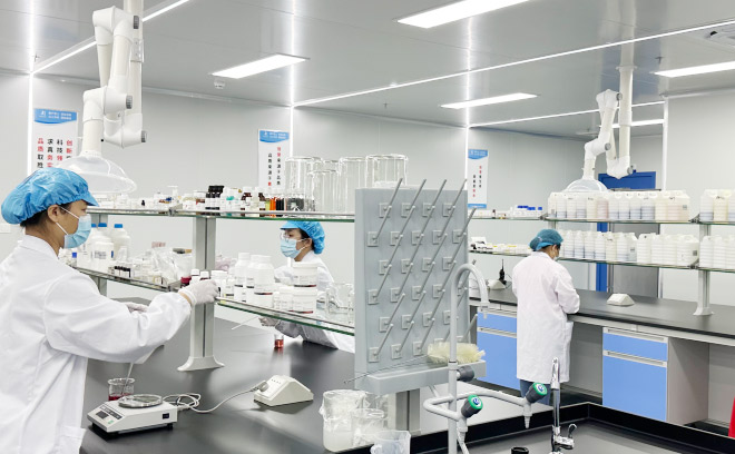 品牌商与化妆品工厂合作时，需要注意哪些细节？