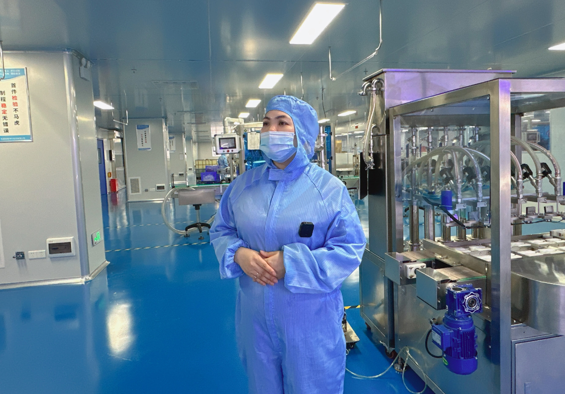 找化妆品工厂加工一款护肤型补水喷雾，大概需要多久才可以拿到货