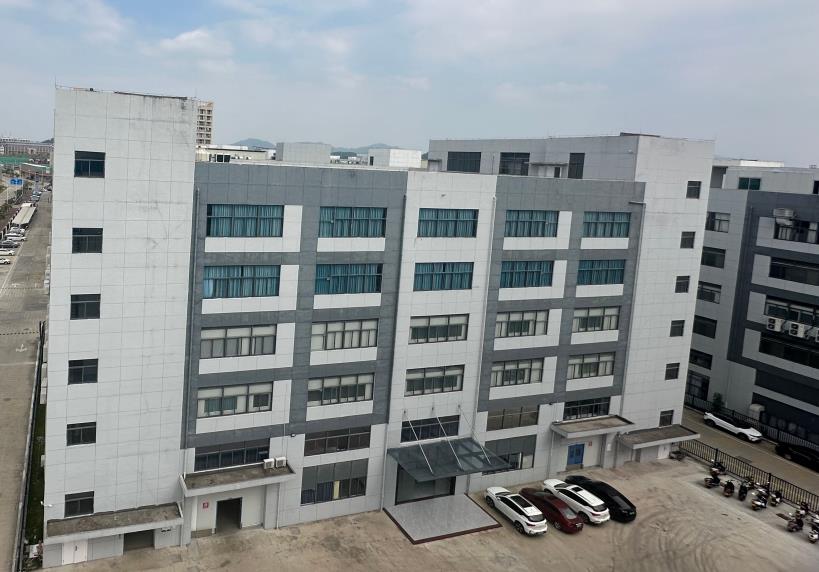 广东黛美雅诗：以匠心工艺，服务护肤品牌定制需求